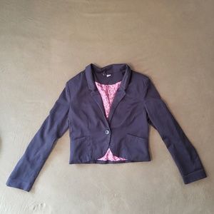 4/$25🌻 Womans cropped blazer